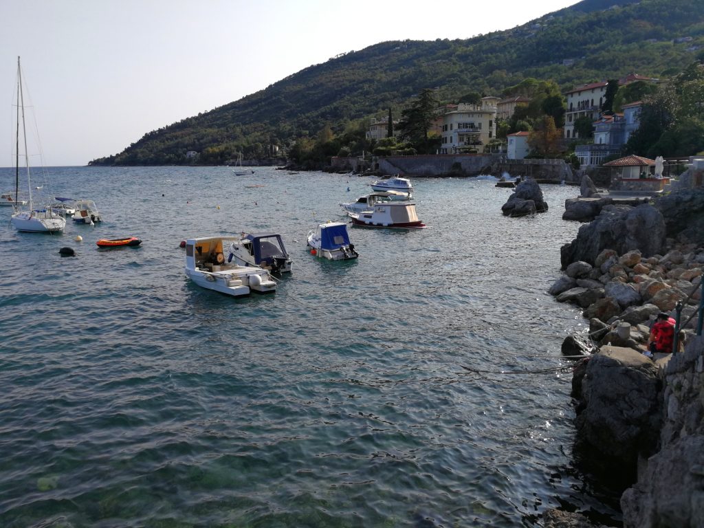Vacanze Istria mare spiaggia scogli