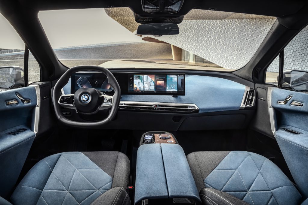 BMW iX interni