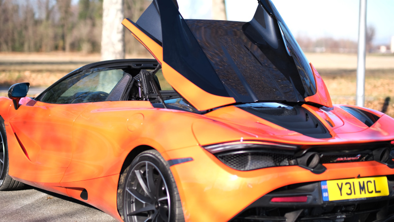 supercar cabrio mclaren