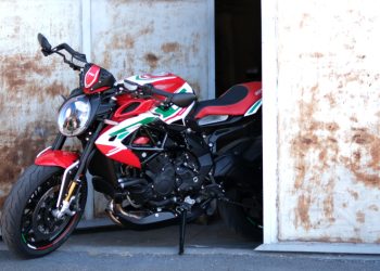 mv agusta dragster 800 rc scs