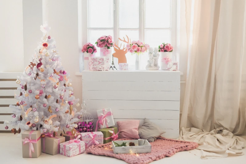 decorare albero natale rosa