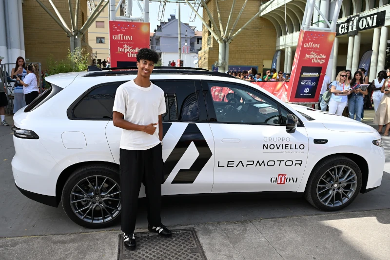mattia furlani giffoni film festival leapmotor b05